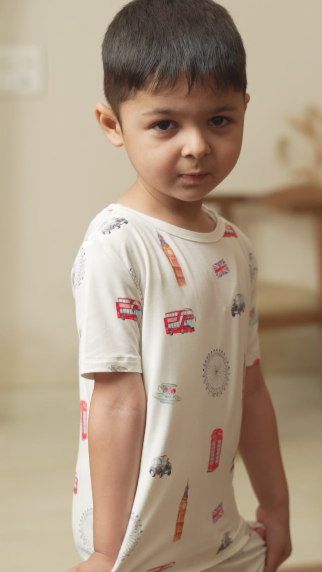 London - Short Sleeve Lounge Set